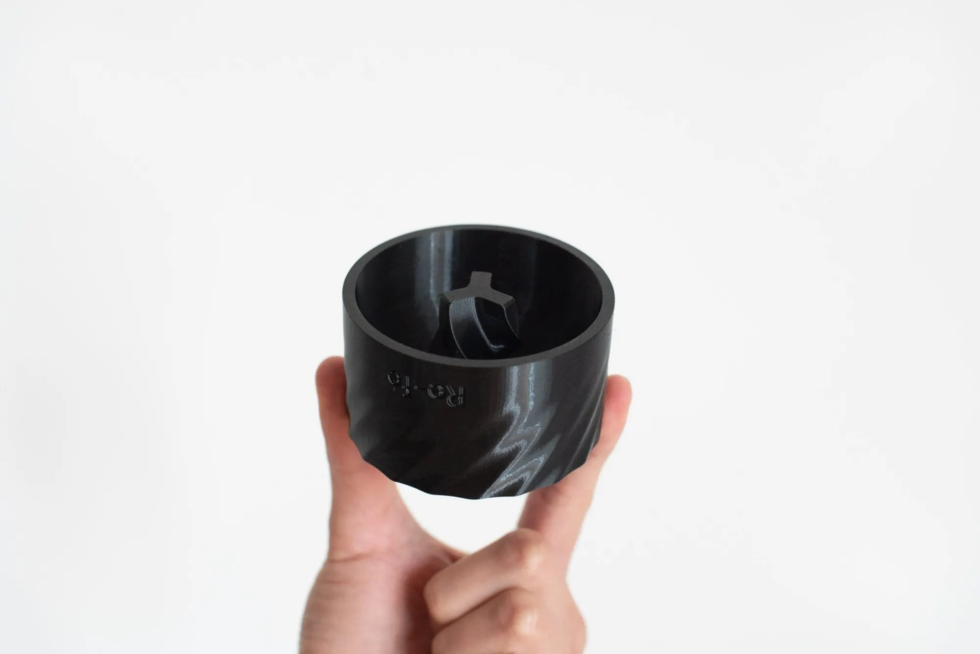 Re-fè TWIST nero lucido per Nespresso